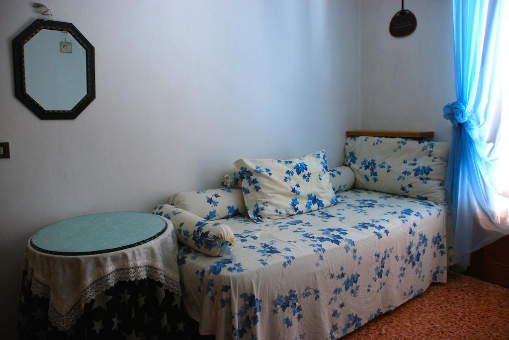 Bed And Breakfast Il Girasole Lamporecchio Rom bilde
